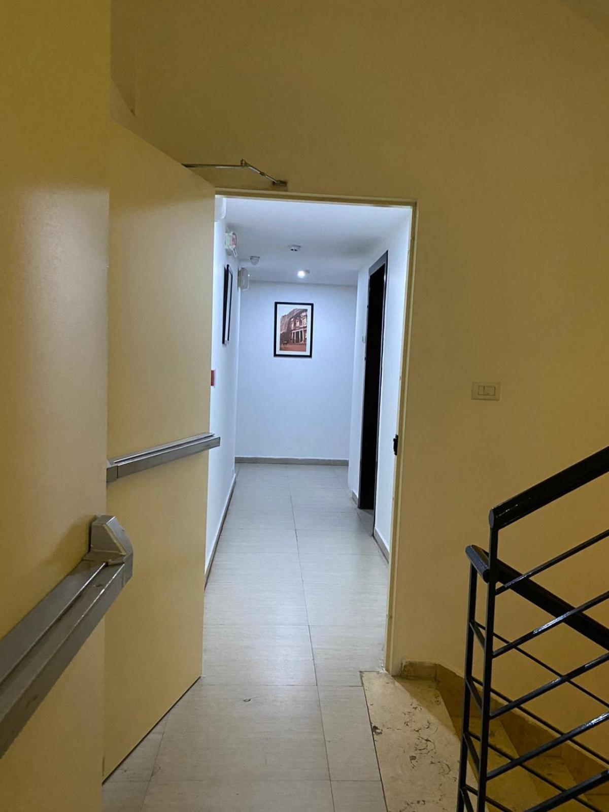 Art Hotel Downtown Амман Экстерьер фото
