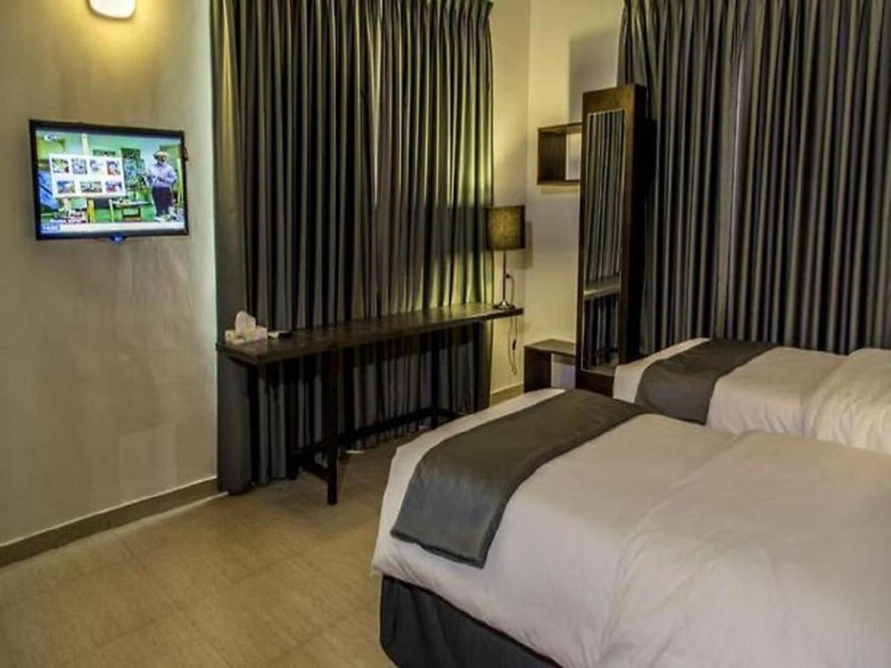 Art Hotel Downtown Амман Номер фото