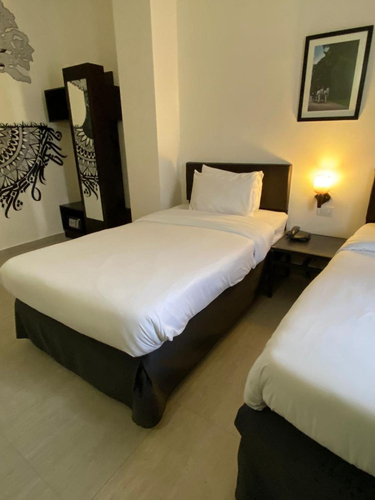 Art Hotel Downtown Амман Номер фото